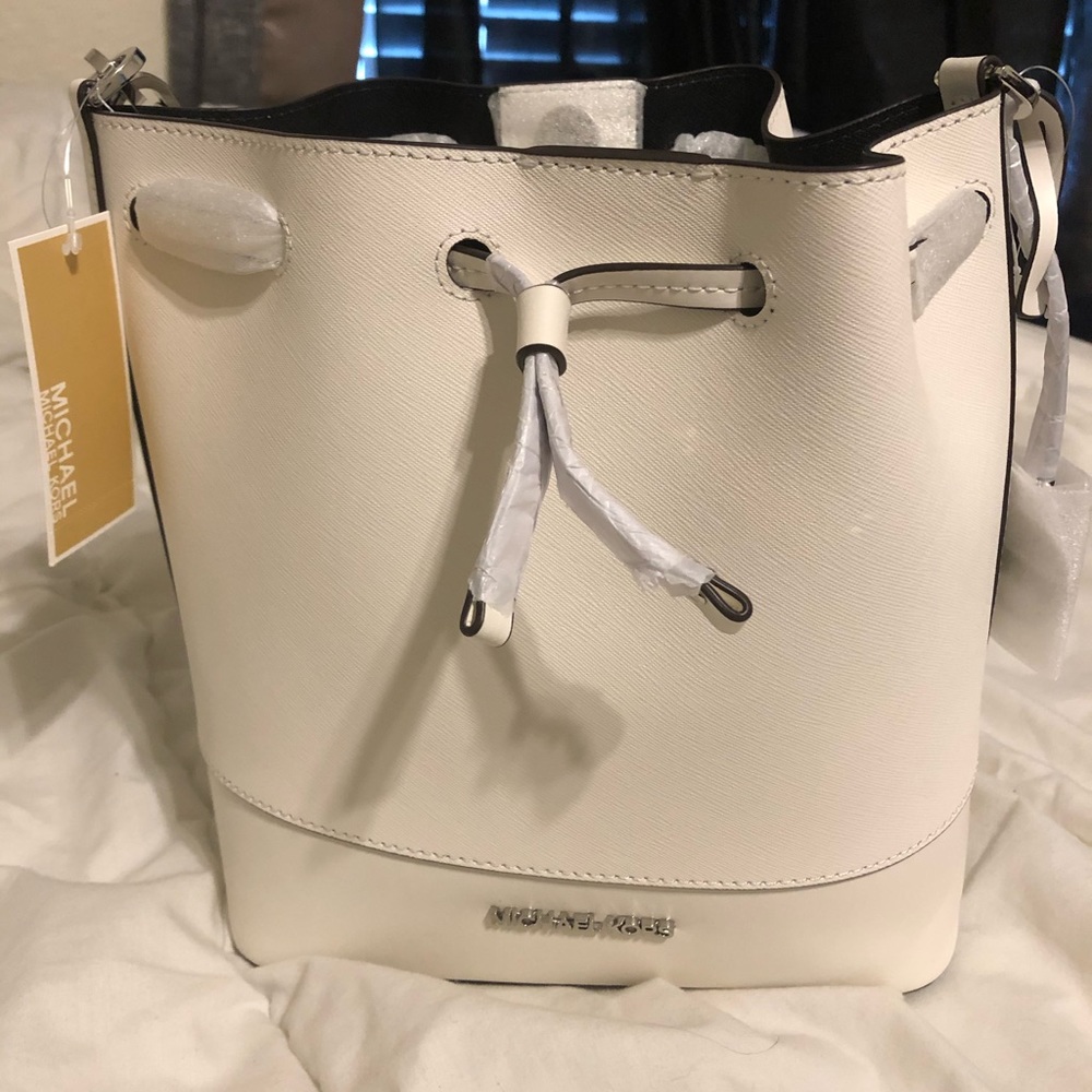 Bnwt michael Kors bag